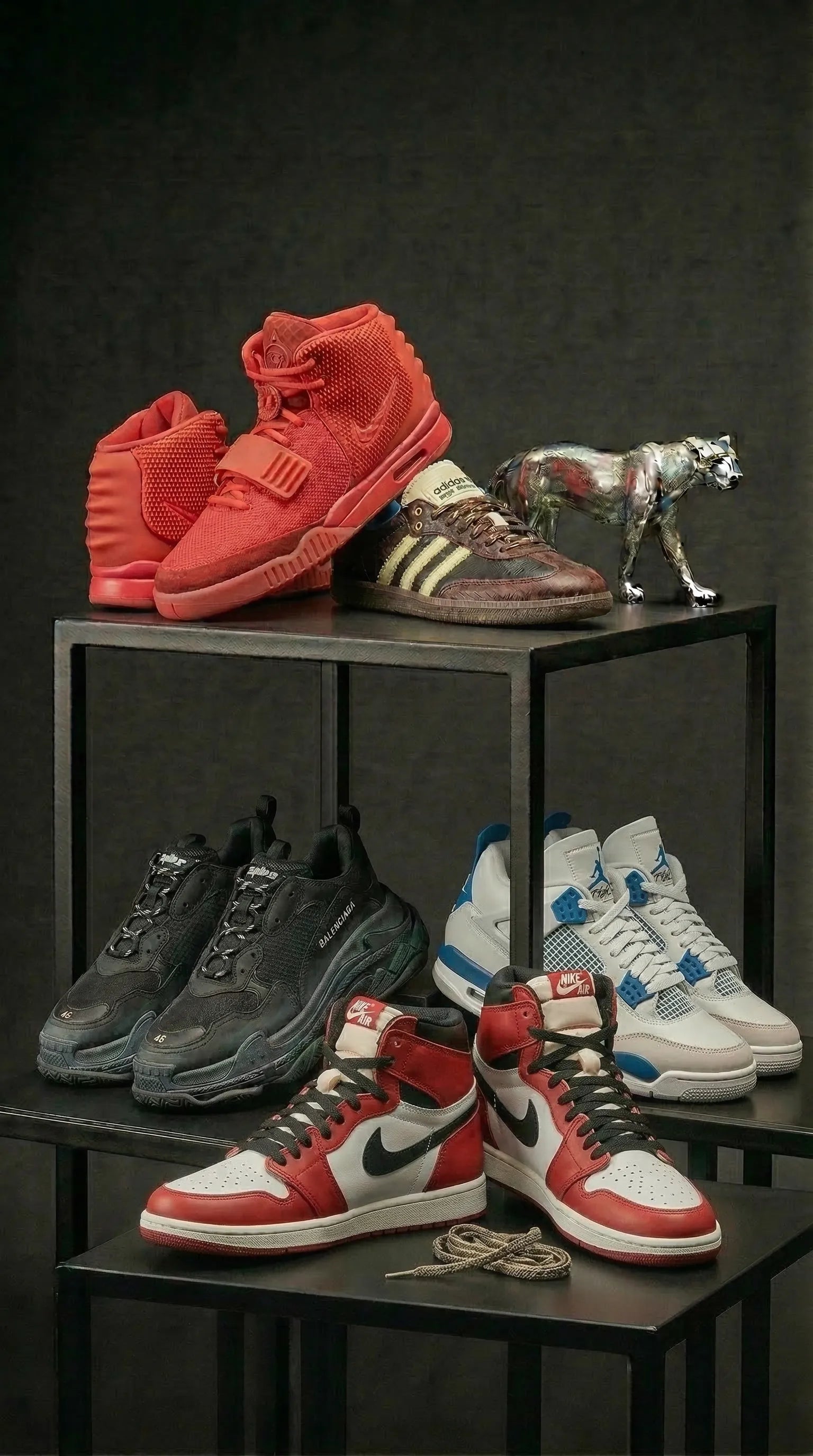 Sneakers