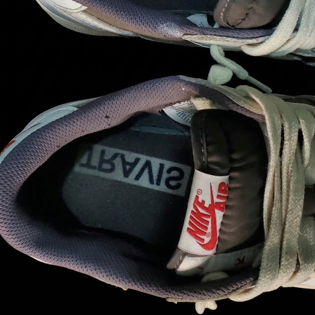 Travis Scott x Air Jordan 1 Low