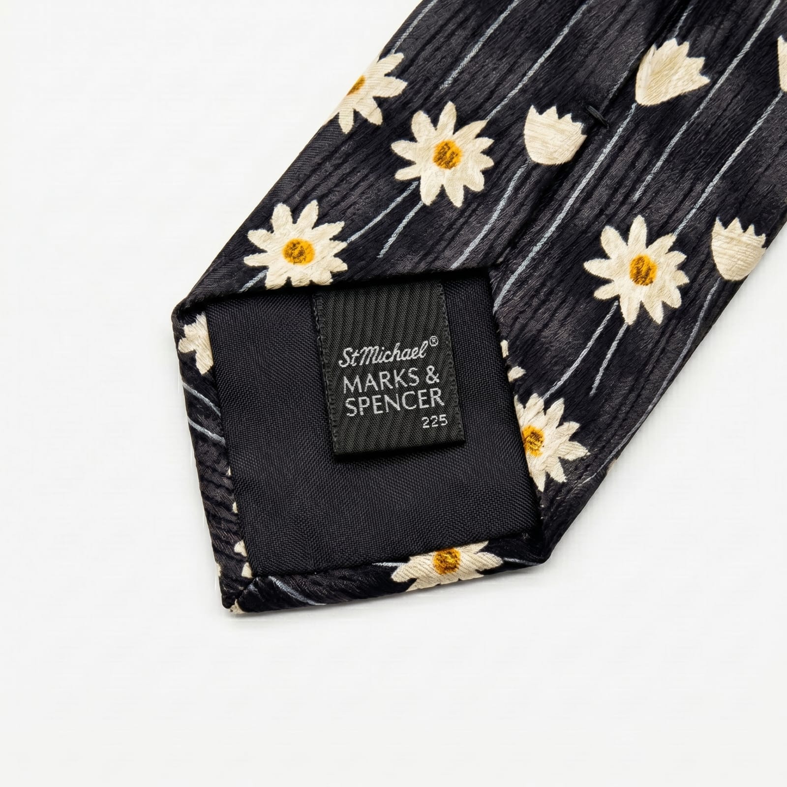 Marks &amp; Spencer "St Michael" Vintage Italian Silk Daisy Tie
