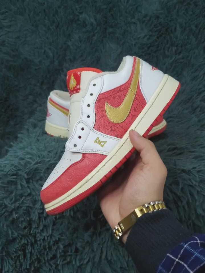 The Nike Dunk Low 'King of Cards'
